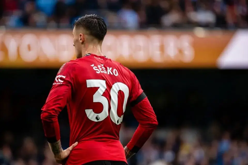 我们能帮他, 和霍伊伦德