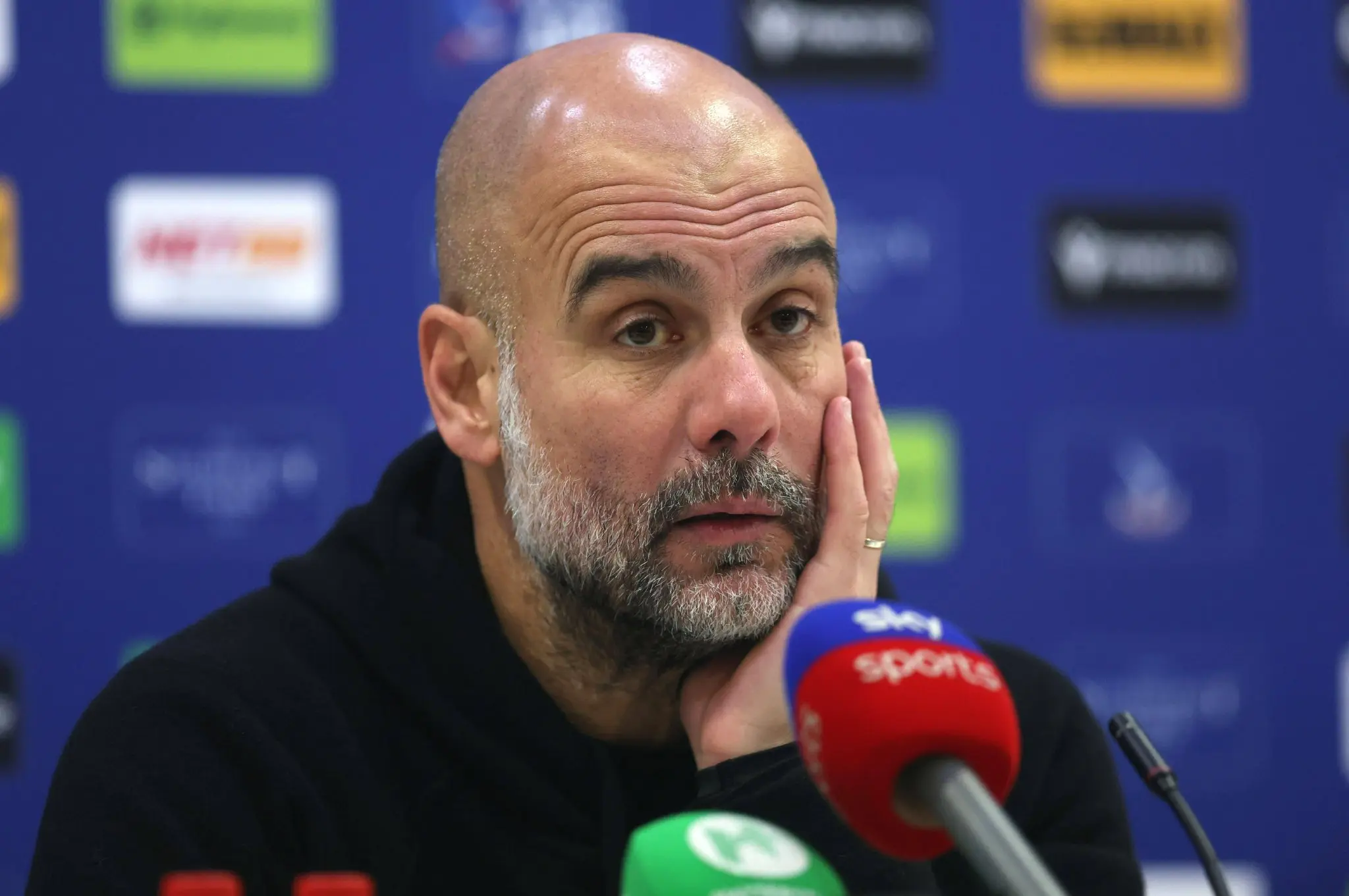 纳鲁马转会, 年多纳鲁马, 带来的确切 纳鲁马转会, 年多纳鲁马, 带来的确切